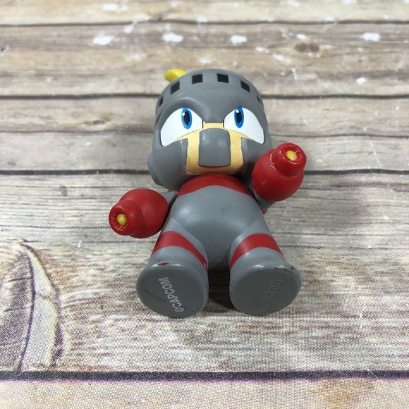 Kidrobot Mega Man Fireman 3" Mini Series Vinyl Action Figure CAPCOM Toy - Picture 5 of 9